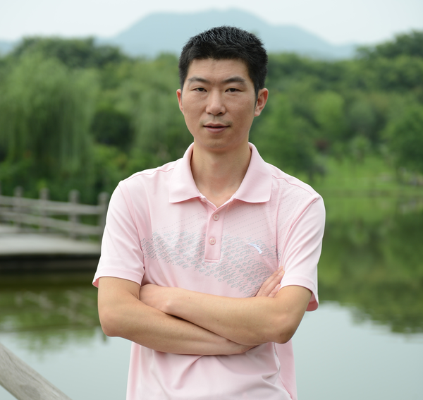 农林故事教师篇融学入技寓技于创访创业之星陈思宇
