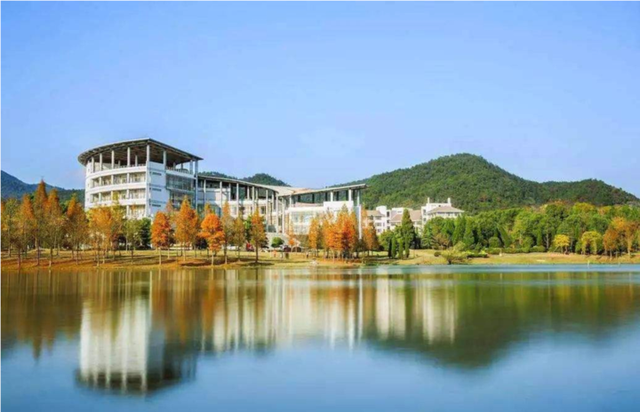 浙江农林大学.png 浙江农林大学.png
